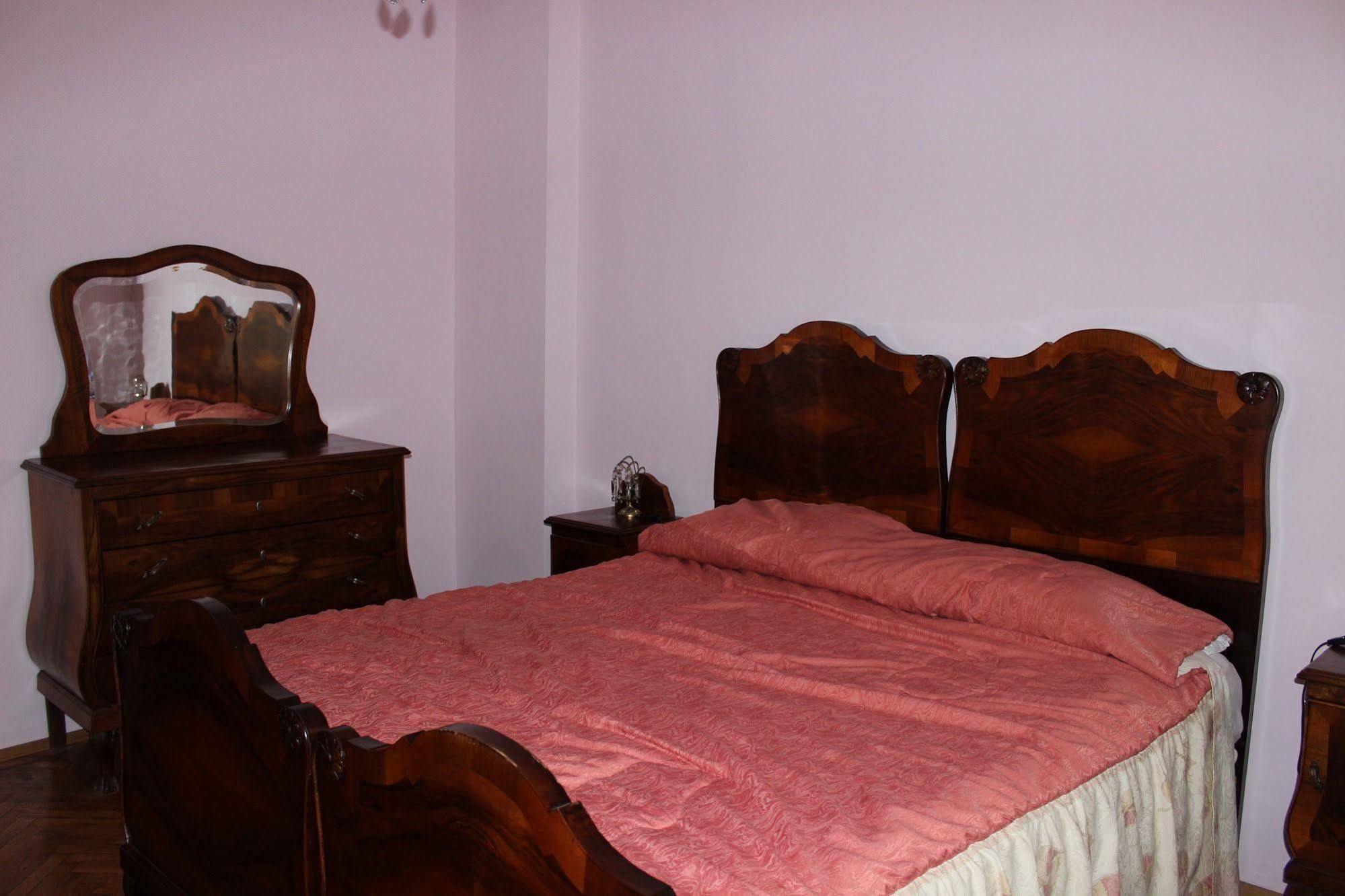 Casa Ferrari Bed & Breakfast Szófia Kültér fotó