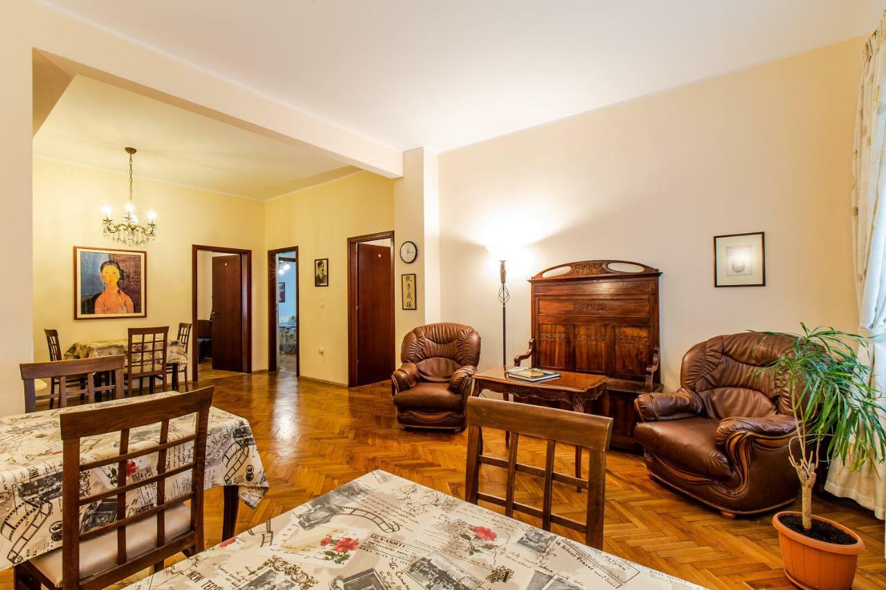 Casa Ferrari Bed & Breakfast Szófia Kültér fotó